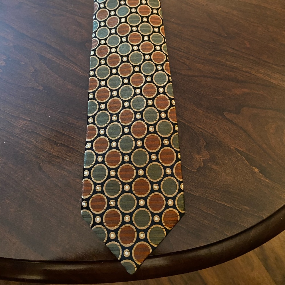 New! Ladies, I got you! Multipurpose Stafford Tie!